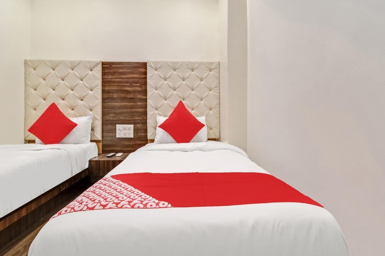 Oyo 47777 Hotel Laxminarayan Аурангабад Экстерьер фото